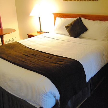Economy Inn Едмонтон Екстер'єр фото