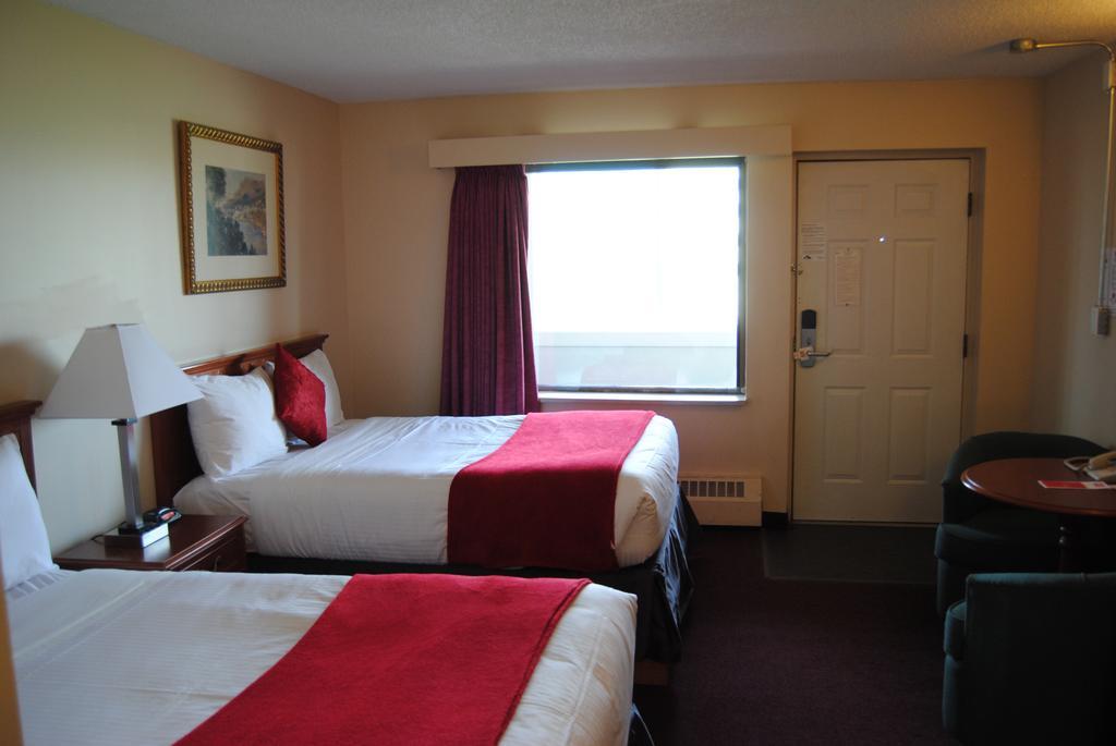 Economy Inn Едмонтон Екстер'єр фото