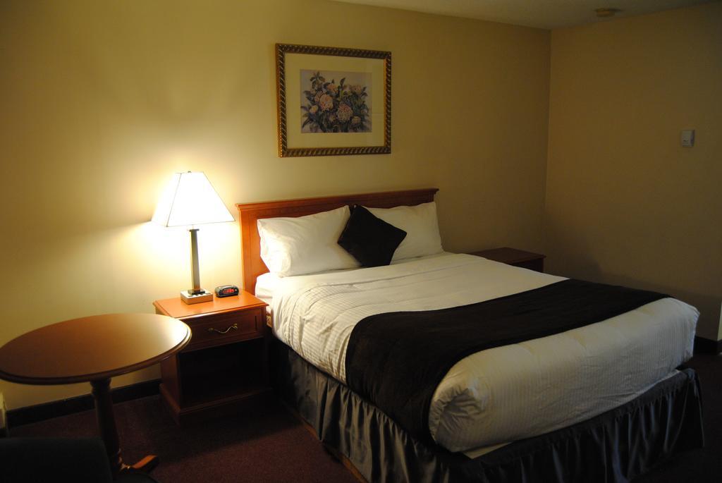 Economy Inn Едмонтон Екстер'єр фото