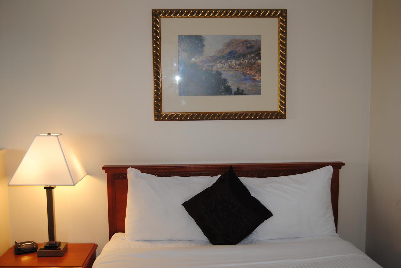 Economy Inn Едмонтон Екстер'єр фото