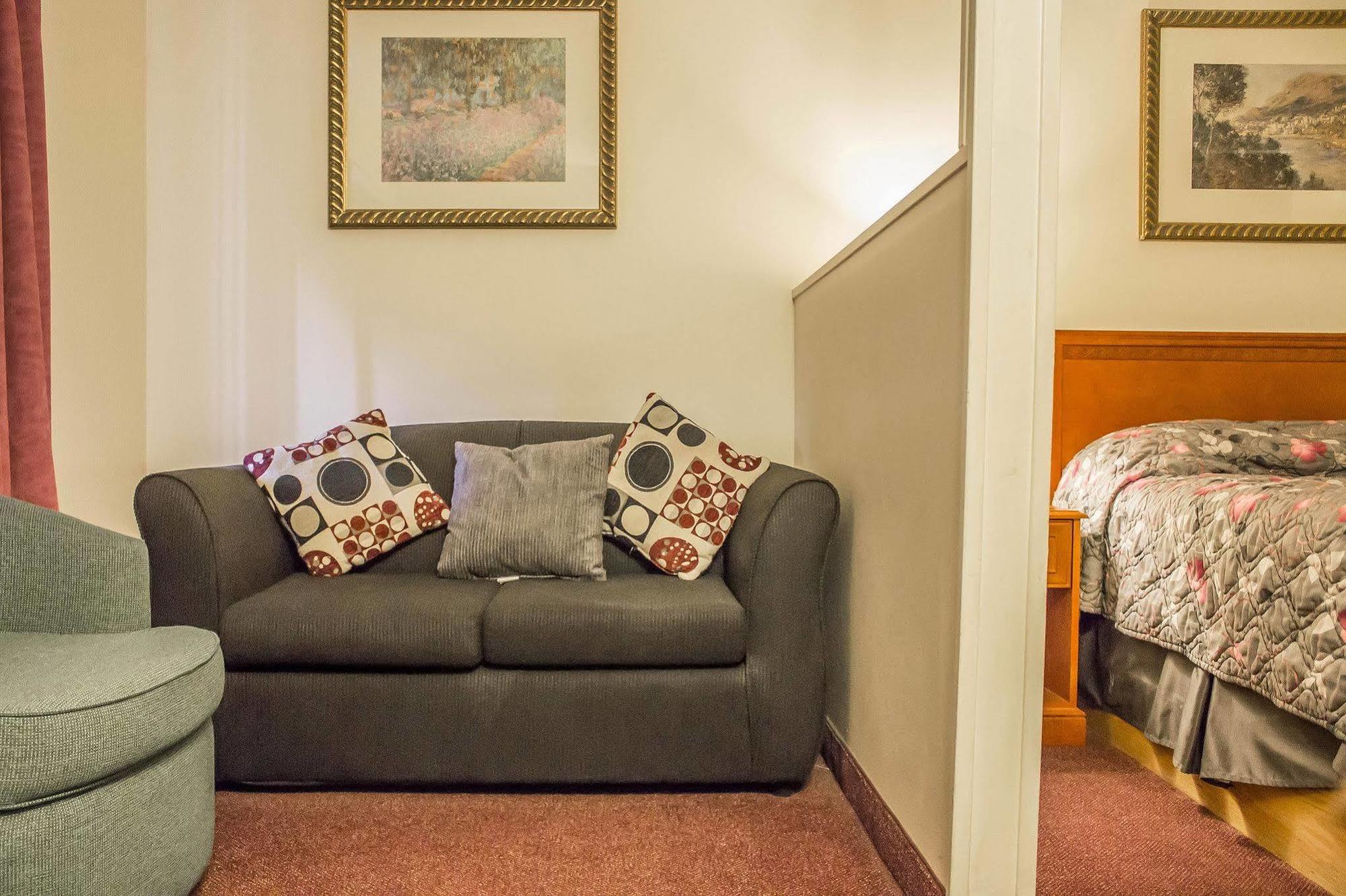 Economy Inn Едмонтон Екстер'єр фото